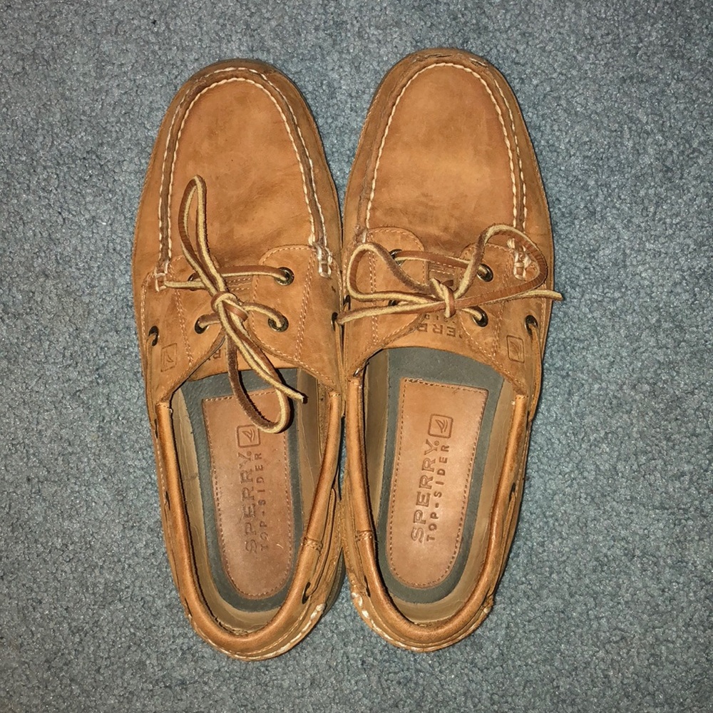 SPERRY TOPSIDER boat shoes